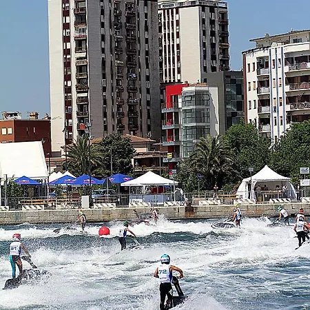 Back To The Past Apartment *